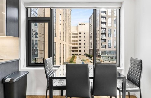 South End Apartment | Charming 2-bedroom apartment with AC, fitness room in Downtown Boston