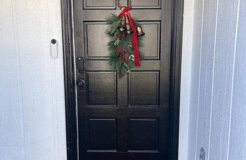 Baker Apartment | Charming 2-bedroom apartment in Baker with AC, WiFi