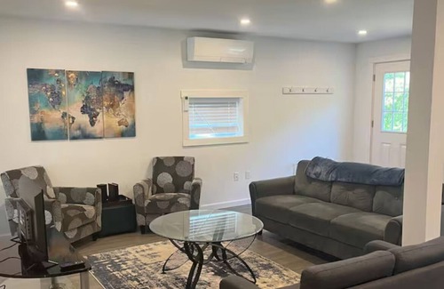South China Apartment | Charming 2-bedroom apartment with AC, WiFi in beautiful China