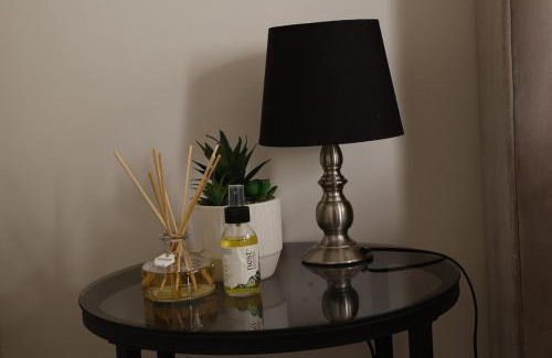 Umhlali Apartment | Charming 2 Bedroom apartment