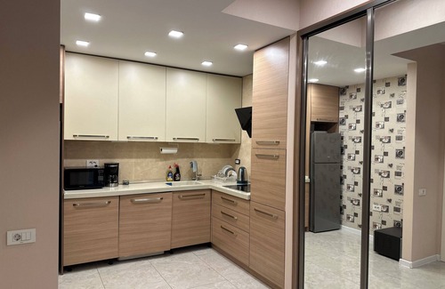 Yasamal Apartment | Charming 2-bedroom apartment in brilliant Bakı with AC, WiFi