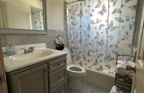 Kyle Apartment | Charming 2-bedroom apartment with AC and WiFi in marvelous Kyle