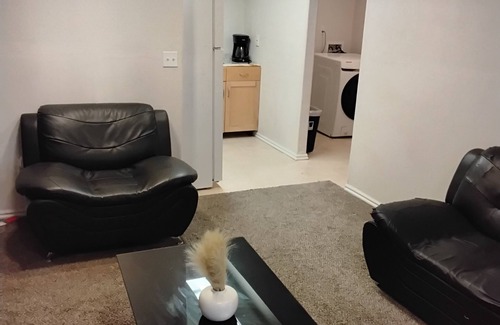 Lake Point Apartment | Charming 2-bedroom basement apartment with Wi-Fi, AC in welcoming Lake Point