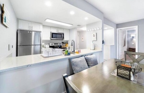 Windsor Park Condo | Charming 2-bedroom Beach Access Condo in marvelous Freeport, Lucaya