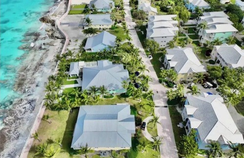 Alice Town Apartment | Charming 2-bedroom apartment for a family of 7 in gorgeous Bimini