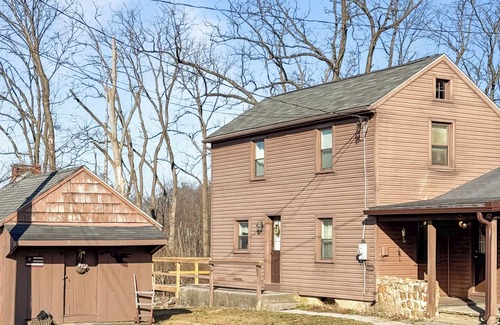Rehrersburg House | Charming 2-bedroom bungalow with AC, WiFi in nice Bethel