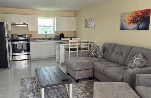 Rosita South Condo | Charming 2-bedroom condo in fabulous Eagle Pass with AC, WiFi.