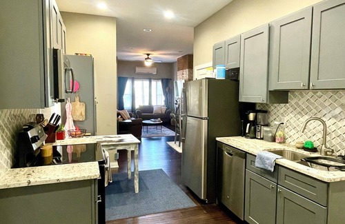 Old Louisville Condo | Charming 2-bedroom condo in delightful Louisville