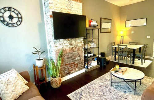 Old Louisville Condo | Charming 2-bedroom condo in delightful Louisville