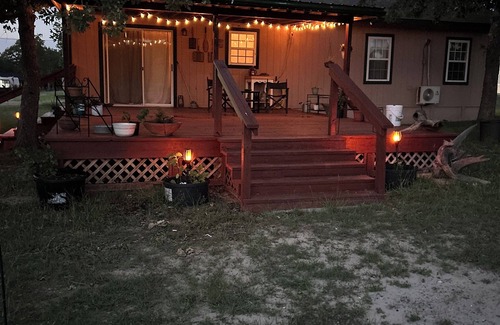 Somerville Cabin | Charming 2-bedroom cabin Somerville w/nice porch view & catch/release fishing