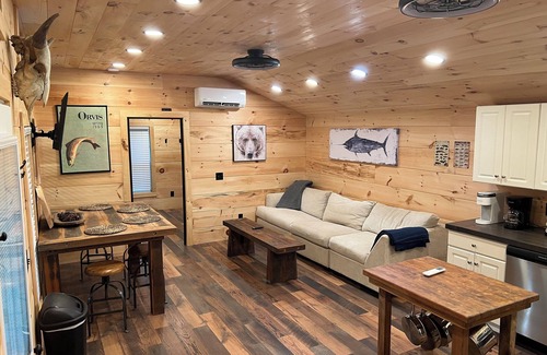 Camp Dix Cabin | Charming 2 Bedroom Cabin in Vanceburg-Your Gateway to Kentucky's Natural Beauty