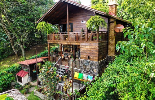 Juayua Cabin | Charming 2-bedroom cabin in private condominium