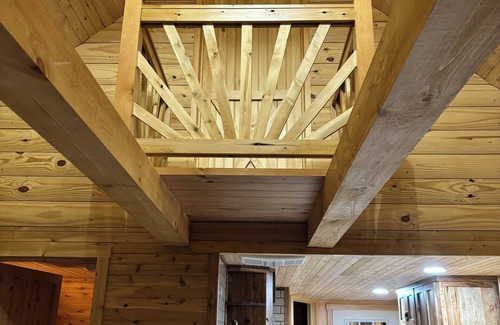 North Bangor Cabin | Charming 2-bedroom cabin with WiFi in North Bangor, NY.