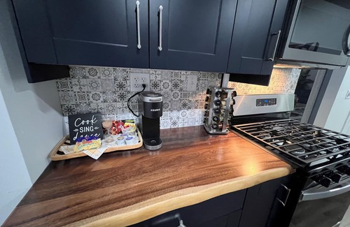 Flat Rock Condo | Charming 2-bedroom condo in fantastic Flat Rock with WiFi, AC