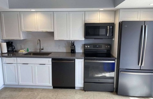 Anglers Park Condo | Charming 2-bedroom condo with WiFi and AC in delightful Key Largo