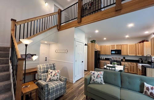 Waitsburg Cottage | Charming 2-bedroom cottage in welcoming Waitsburg with WiFi, AC