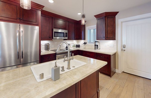 Coronado Condo | Charming 2-bedroom condo with WiFi, AC in fabulous Coronado