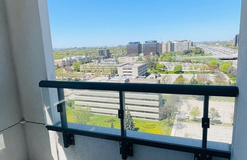 Etobicoke Condo | Charming 2-bedroom condo with WiFi, AC in delightful Toronto