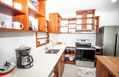 Tilaran Condo | Charming 2-bedroom condo with WiFi, AC in marvelous Lake Arenal.