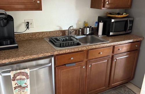 Dobson Ranch Condo | Charming 2-bedroom condo in marvelous Mesa with AC, WiFi