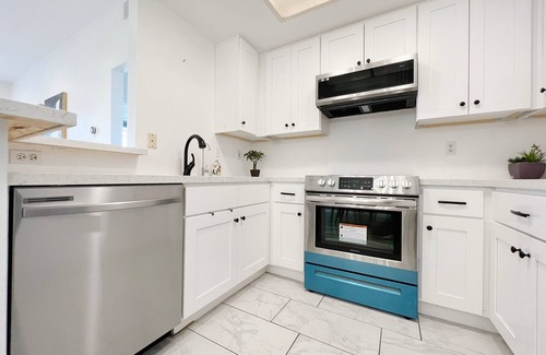 Irvine Condo | Charming 2-bedroom condo with WiFi, AC in nice Irvine