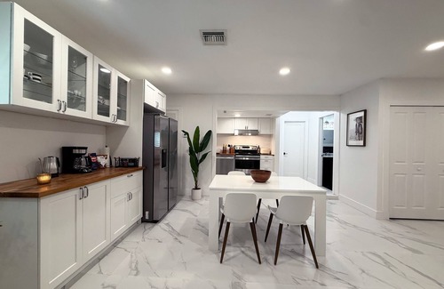 Cutler Bay Condo | Charming 2-bedroom condo with brand new appliances