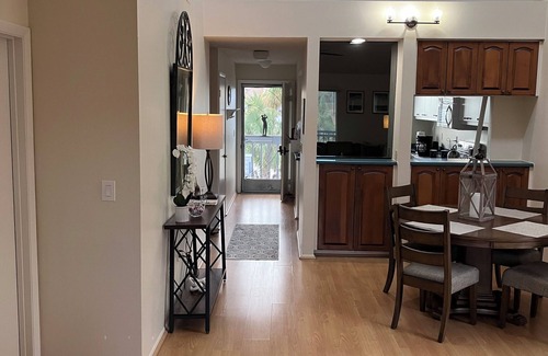 Venice Condo | Charming 2-bedroom condo in brilliant Venice with WiFi and pet friendly!