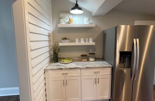 Edenton Cottage | Charming 2-bedroom cottage in Edenton. Near Cotton Mill Village. Downtown.