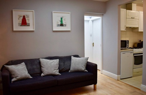 City Centre Dublin Cottage | Charming 2 Bedroom Cottage in Central Location