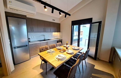 Mourteri House | Charming 2-bedroom country house in marvelous Mourteri with playground