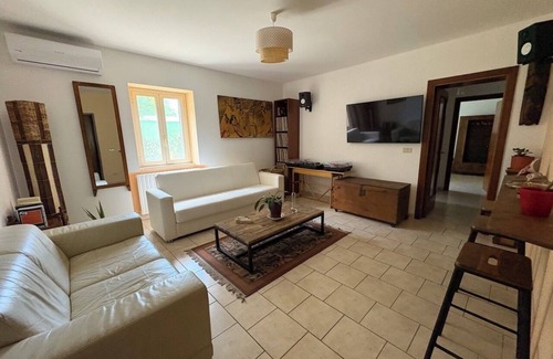Alanno House | Charming 2-bedroom country house in lovely Abruzzo with AC, WiFi