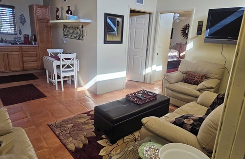 Tortolita House | Charming 2-bedroom guest house with AC in fabulous Tucson