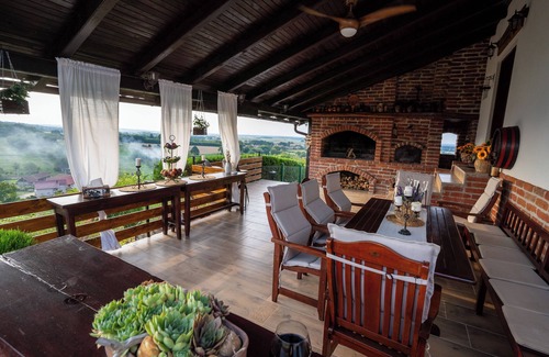Novigrad Podravski House | Charming 2-bedroom house in Borovljani with AC, WiFi