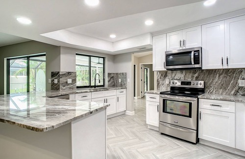 Pelican House | Charming 2-bedroom house in delightful Cape Coral with AC