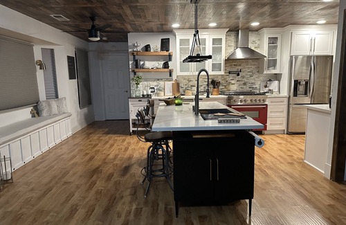 Coarsegold House | Charming 2 bedroom house close to Yosemite National Park and beautiful Bass Lake