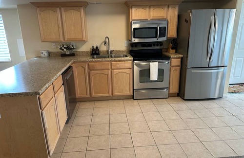 Heber House | Charming 2-bedroom house with AC, WiFi in fantastic Heber City