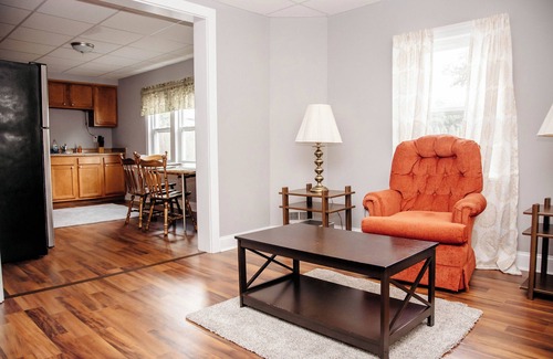 Middletown House | Charming 2-bedroom house near Hershey Park and hospitals