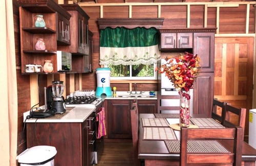 Santa Ana House | Charming 2-bedroom house with AC, WiFi and Pool in peaceful Place Santa Ana