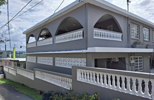 Canovanillas House | Charming 2-bedroom house with AC, WiFi in beautiful Canovanas