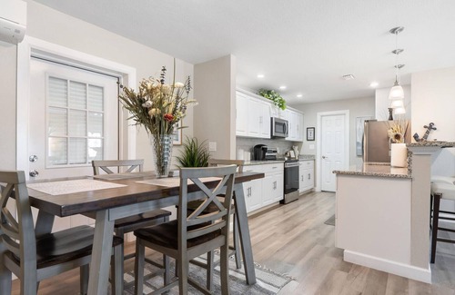 Bradenton House | Charming 2-bedroom house in beautiful Bradenton
