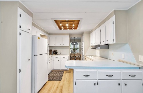 Dunnellon House | Charming 2-bedroom home at Rainbow River in DunnellonnPRIVATE RIVER ACCESS