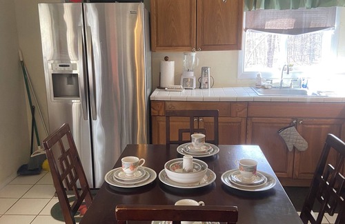 Tobyhanna House | Charming 2-bedroom house in Tobyhanna with fitness room