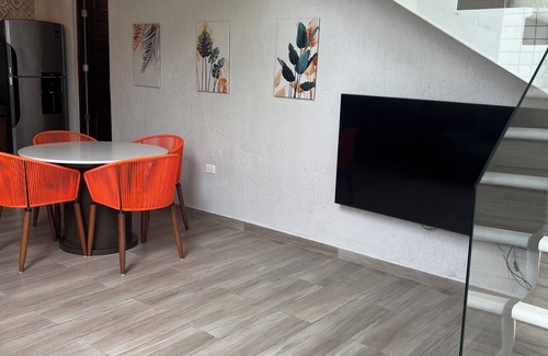 Yucatan Peninsula House | Charming 2-bedroom house with WiFi, AC in welcoming Progreso