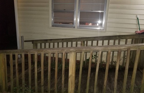 Columbia House | Charming 2-bedroom house with AC, WiFi in Columbia