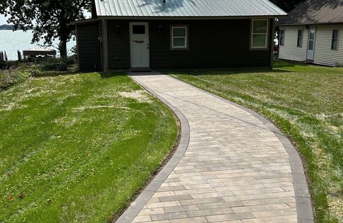 Fox Lake House | Charming 2-bedroom house ON delightful Fox Lake - all year around paradise