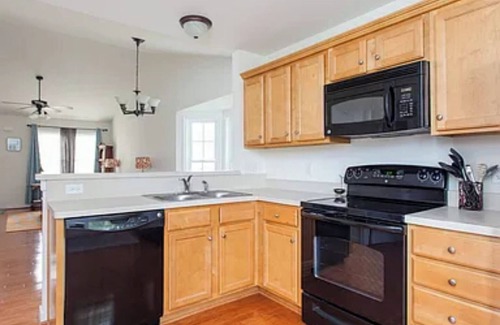 Richmond House | Charming 2-bedroom house in Richmond with AC, WiFi