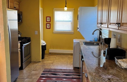 Historic Eastside House | Charming 2-bedroom house in lovely Santa Fe/walk to plazannnnn