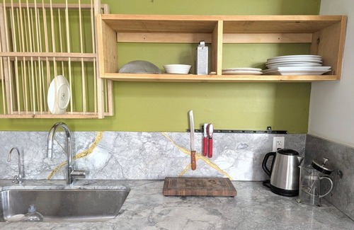 Brockton Village House | Charming 2-bedroom house in Brockton Village with Garden and Sauna