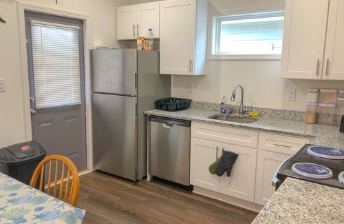 Pittsburgh House | Charming 2-bedroom house with WiFi and AC in terrific Atlanta