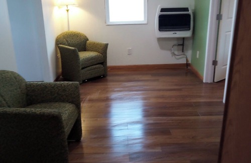 Beckley House | Charming 2-bedroom house with WiFi and AC in Beckley